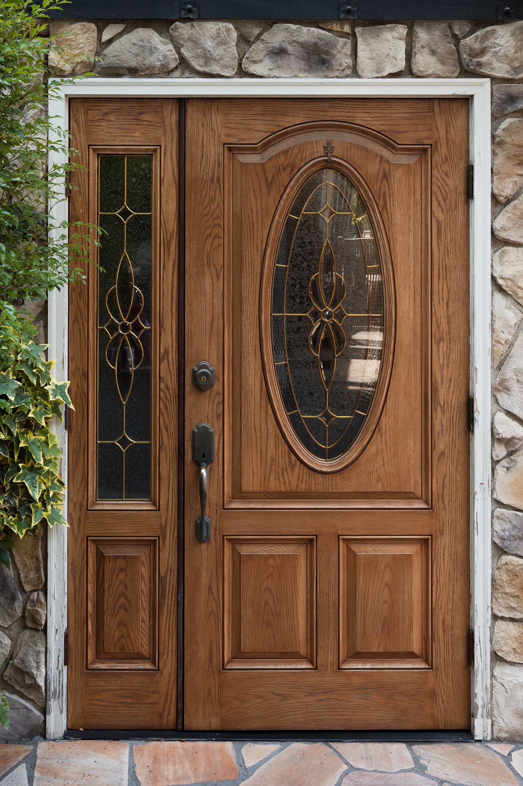 DIY Front Door Installation or Replacement vs. Hiring a Professional