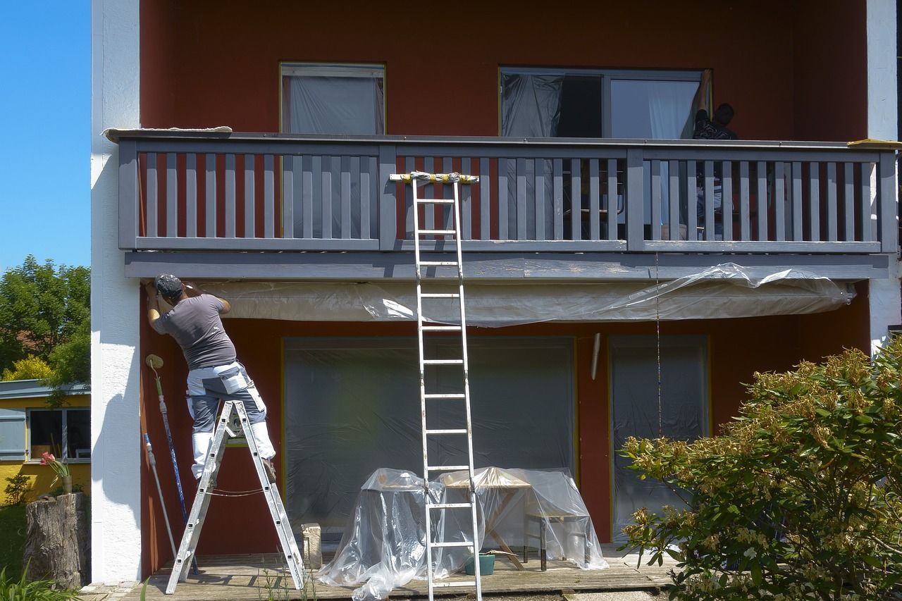 Local Home Painting Contractors vs. National Chains