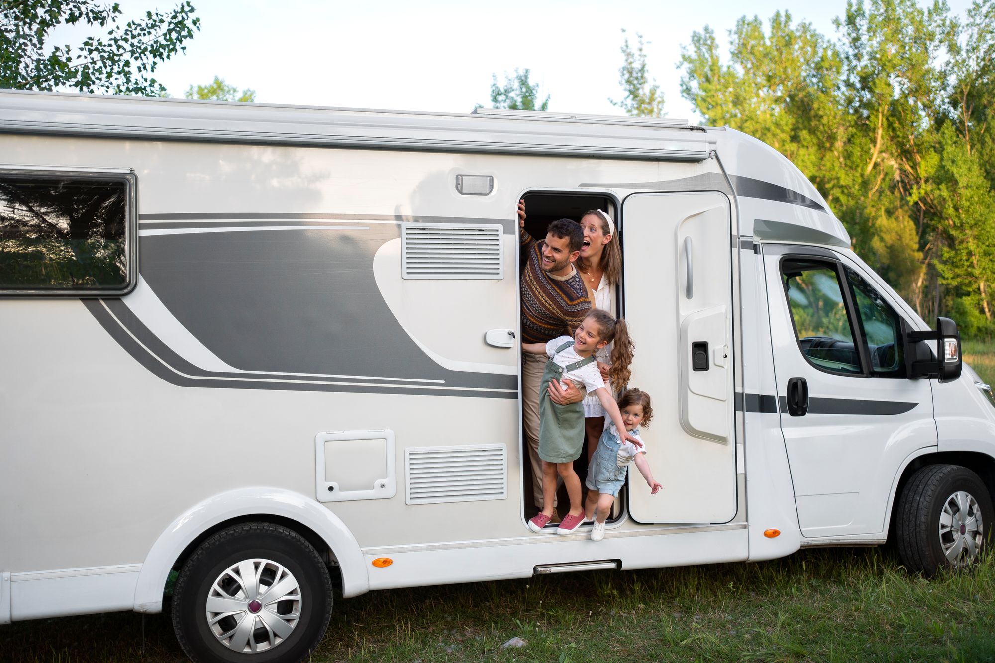 Detailed Comparison of RV Financing Options for Bad Credit